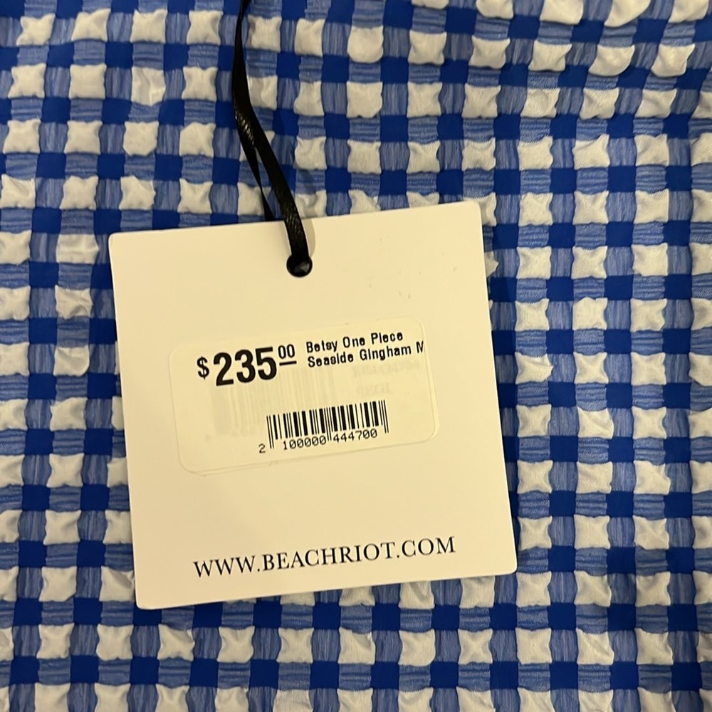 NWT Beach Riot Betsy One Piece Size M ASO Emily Lind/Cadence in We Were Liars - Picture 5 of 7